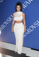 Kim Kardashian Sweatshirt #3288018