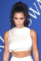Kim Kardashian hoodie #3288049