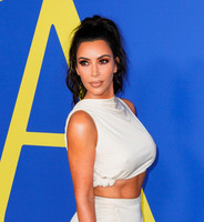 Kim Kardashian Sweatshirt #3288068