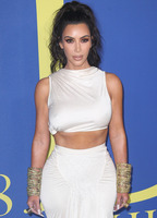 Kim Kardashian hoodie #3288082