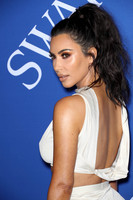 Kim Kardashian Sweatshirt #3288101