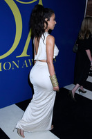 Kim Kardashian Sweatshirt #3288199