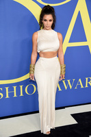 Kim Kardashian Sweatshirt #3288284