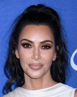 Kim Kardashian Sweatshirt #3288300