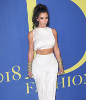 Kim Kardashian t-shirt #3288311