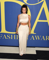 Kim Kardashian Sweatshirt #3288379