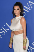 Kim Kardashian t-shirt #3288473