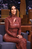 Kim Kardashian Sweatshirt #3775831