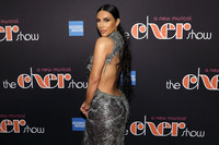Kim Kardashian Sweatshirt #3802755
