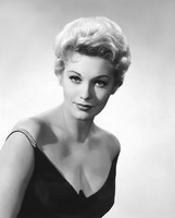 Kim Novak Sweatshirt #2551789