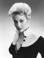 Kim Novak Sweatshirt #2551860