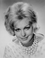 Kim Novak Sweatshirt #2551865