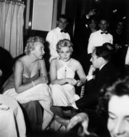 Kim Novak mug #G818735