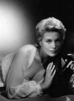 Kim Novak mug #G911617