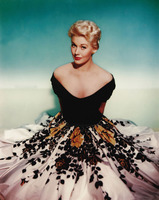 Kim Novak longsleeve t-shirt #2669630