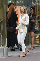 Kimberley Garner Sweatshirt #3282494