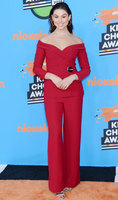 Kira Kosarin Sweatshirt #3192372