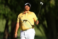 Kiradech Aphibarnrat hoodie #3491938