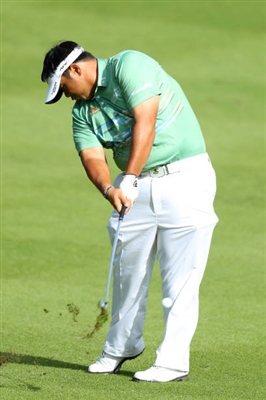 Kiradech Aphibarnrat posters