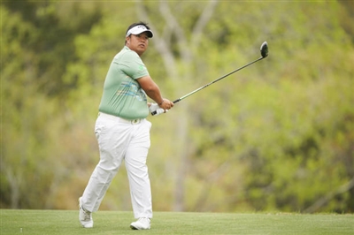 Kiradech Aphibarnrat posters