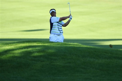 Kiradech Aphibarnrat posters