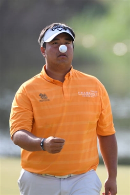 Kiradech Aphibarnrat posters