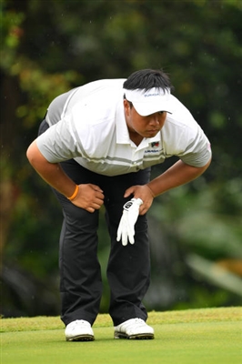 Kiradech Aphibarnrat posters