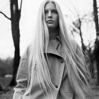 Kirsty Hume Poster 2110977