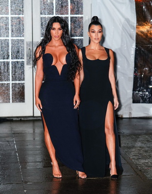 Kourtney Kardashian And Kim Kardashian stickers 3796025