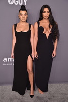 Kourtney Kardashian And Kim Kardashian Longsleeve T-shirt #3796038