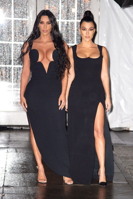 Kourtney Kardashian And Kim Kardashian Poster 3796041