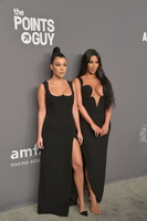 Kourtney Kardashian And Kim Kardashian Longsleeve T-shirt #3796045