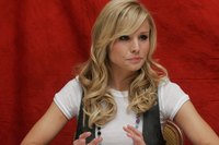 Kristen Bell Longsleeve T-shirt #2275059