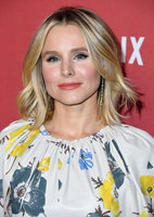 Kristen Bell Longsleeve T-shirt #2840662