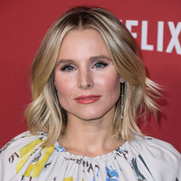 Kristen Bell Longsleeve T-shirt #2840676