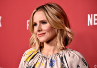 Kristen Bell Longsleeve T-shirt #2840705