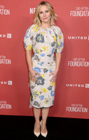 Kristen Bell Longsleeve T-shirt #2840815