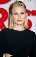 Kristen Bell Longsleeve T-shirt #2840916