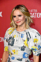 Kristen Bell Longsleeve T-shirt #2840917