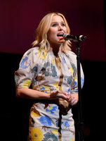 Kristen Bell Longsleeve T-shirt #2841024