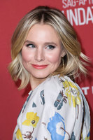 Kristen Bell Longsleeve T-shirt #2841049