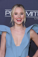Kristen Bell Longsleeve T-shirt #2901153