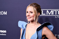 Kristen Bell Longsleeve T-shirt #2901189