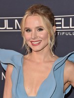 Kristen Bell Longsleeve T-shirt #2901200
