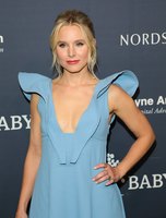 Kristen Bell Longsleeve T-shirt #2901206