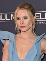 Kristen Bell Longsleeve T-shirt #2901323