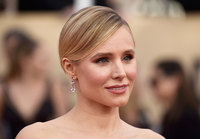 Kristen Bell Longsleeve T-shirt #2987790