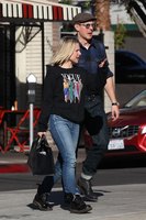 Kristen Bell Sweatshirt #2987858