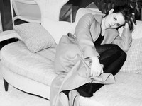 Kristen Stewart Sweatshirt #2014249