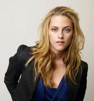 Kristen Stewart Sweatshirt #2040686